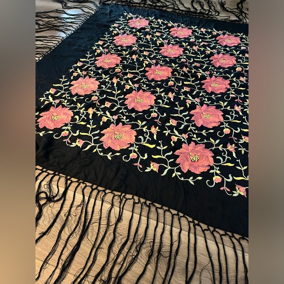 MANTÓN de MANILA Silk (Seda) 🤚Hand Made in Sevilla 🇪🇸 Spain - Picture 3 of 10